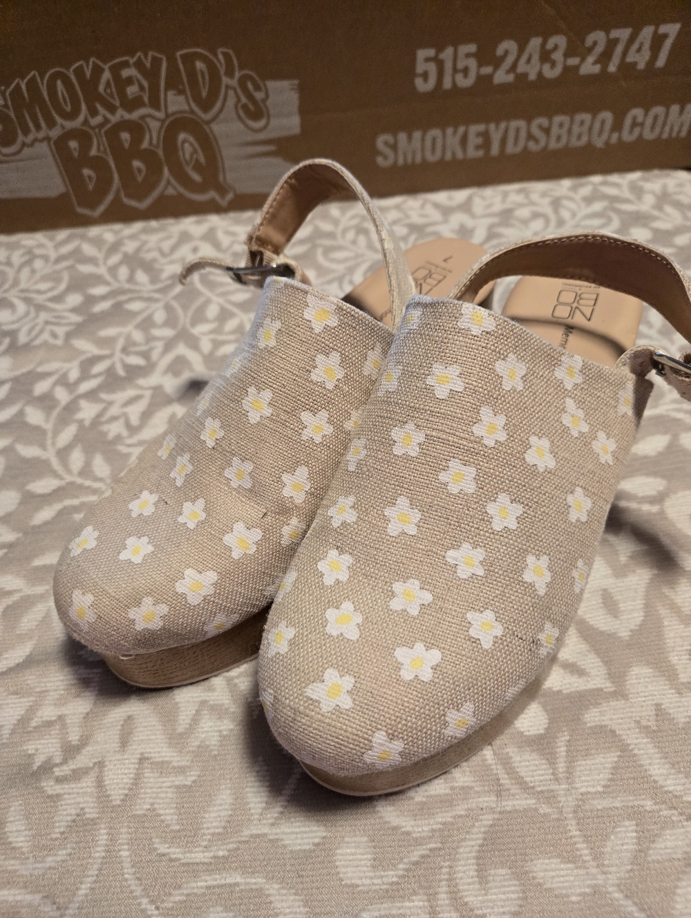 No Boundaries Beige Floral Slingback Clogs
